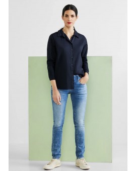 Chemise bleue à manches longues classique avec patte de boutonnage 343856 Street-One. L'atelier de Louison à Grand Quartier.