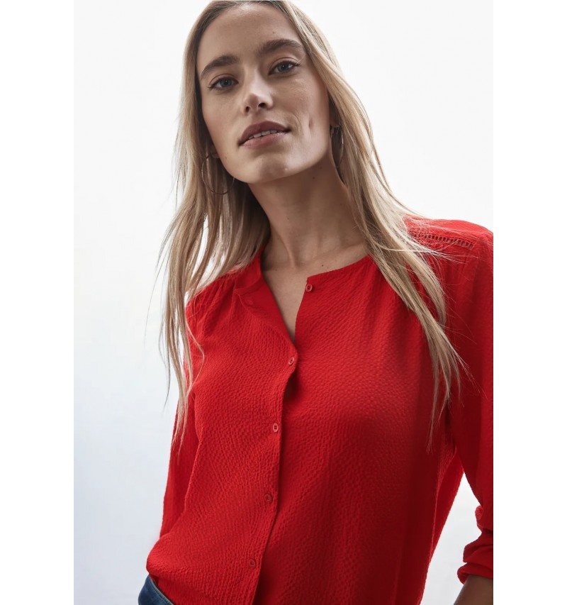 Blouse structurée avec broderie